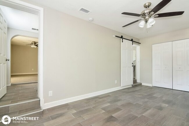 Building Photo - 5224 S Puritan Ave, Tampa, FL 33611