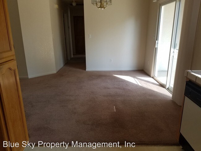 Foto del edificio - 3 br, 2 bath House - 1002 N Elderwood St
