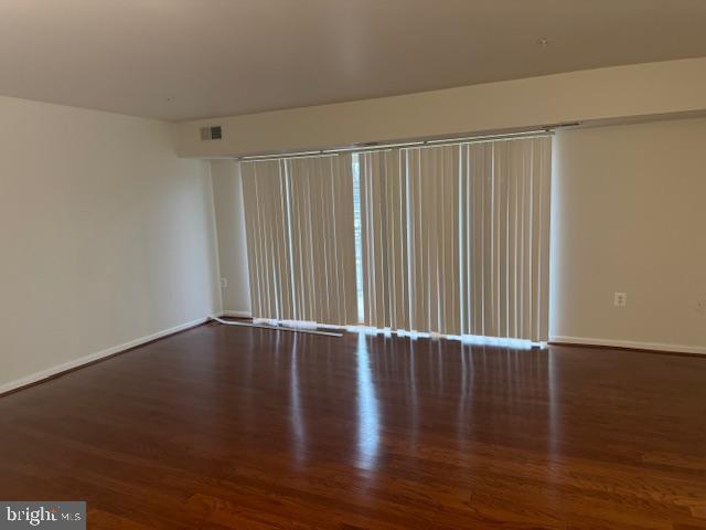 Foto del edificio - 5211 Newton St