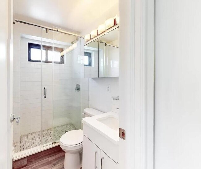 Foto del edificio - 400 E 89th St