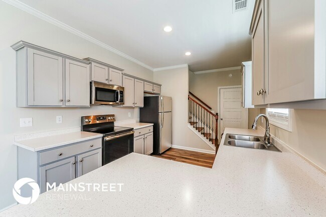 Foto del edificio - 2554 Summit Park Rd