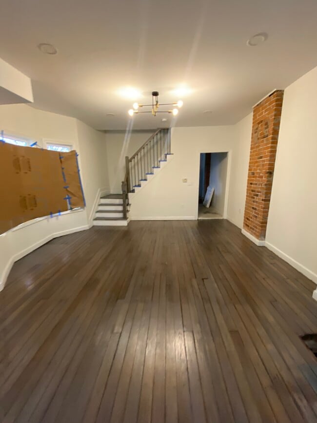 Building Photo - 187 Avondale Ave