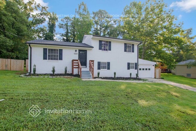 Building Photo - 2765 Westfield Trail SW