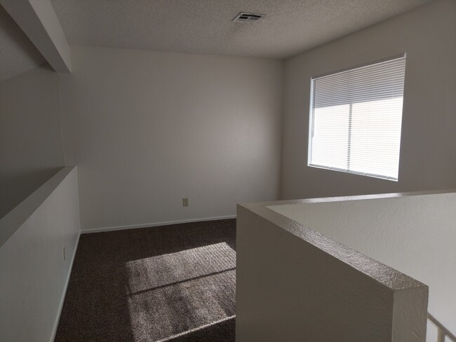 Building Photo - 2743 Clove Bud Dr