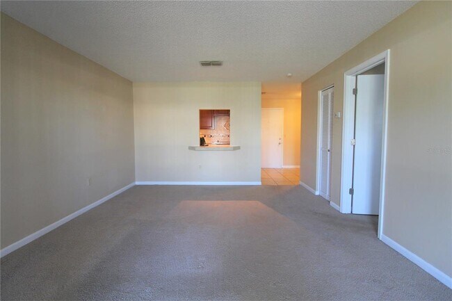 Building Photo - 5509 Fountain Lake Cir