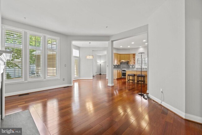 Foto del edificio - 1106 Pleasant Cir