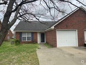 Building Photo - 2610 Richard Dr