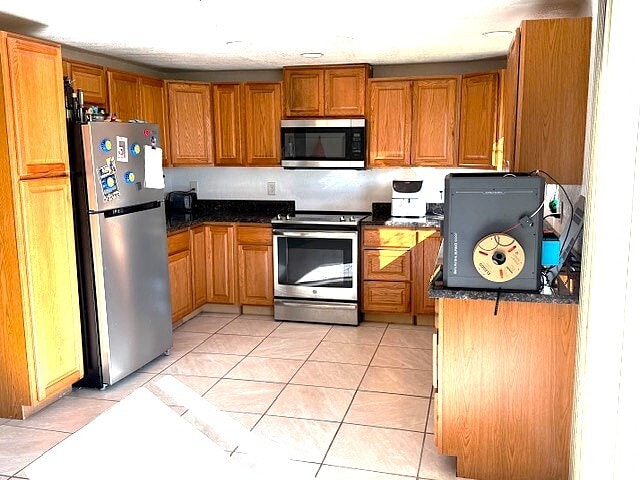 Building Photo - 11987 N Wimer Rd