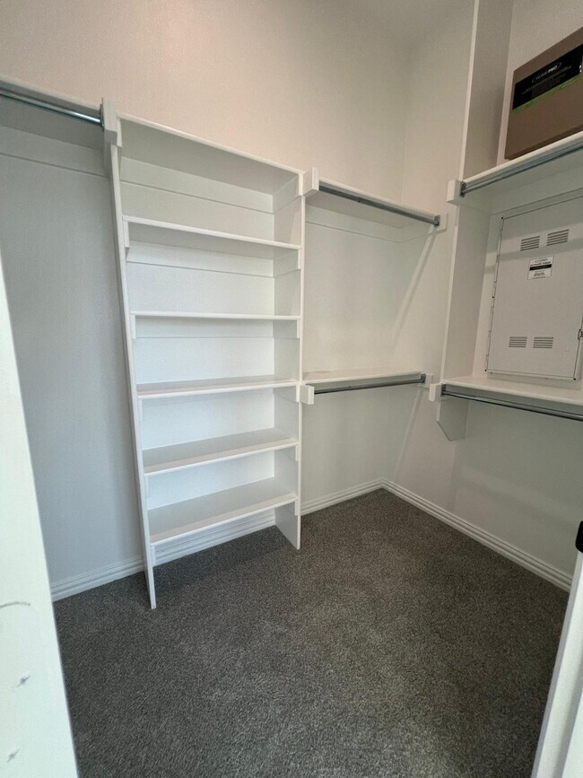 Photo - 3758 Pierce Ln Townhome