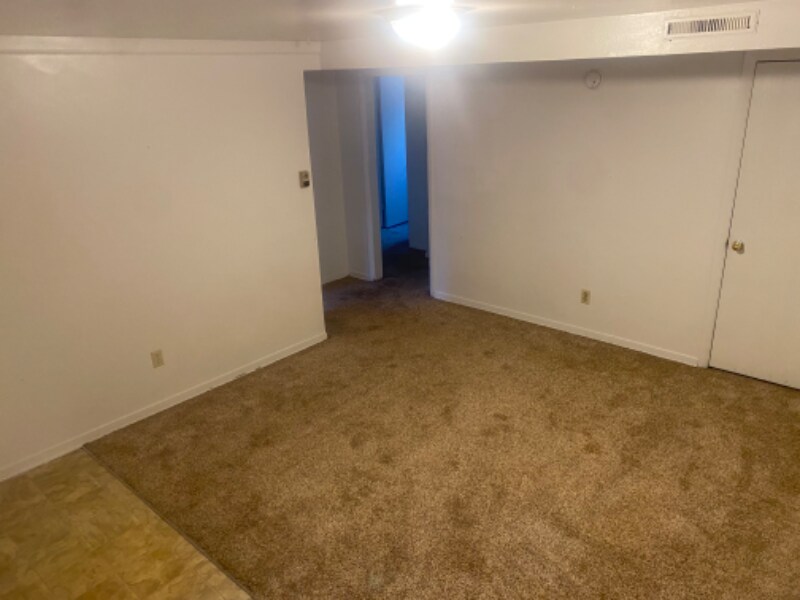 904 1st St Unit D, Colorado Springs, CO 80906 Apartment for Rent in