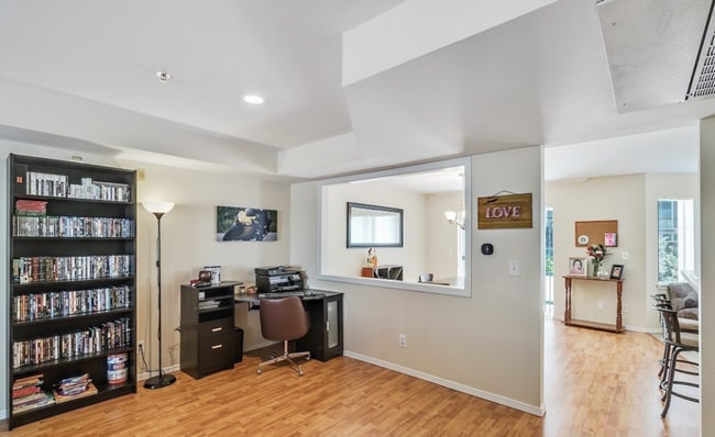 Building Photo - 16227 Northup Way