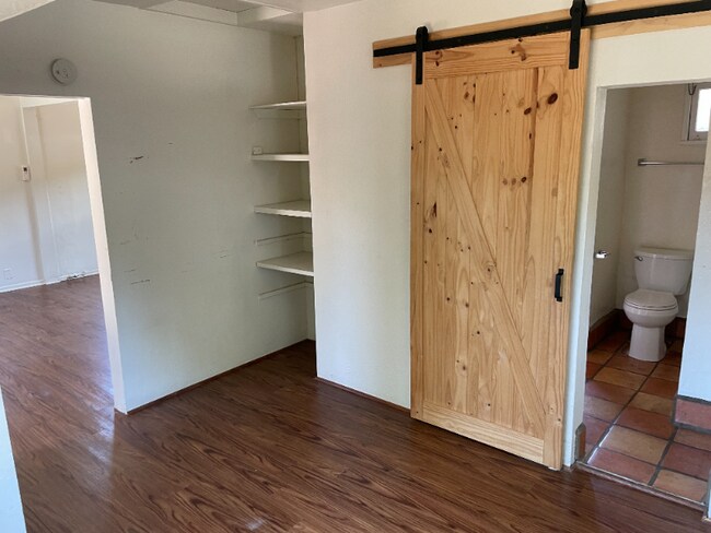 Foto del edificio - 8830 N Ventura Ave