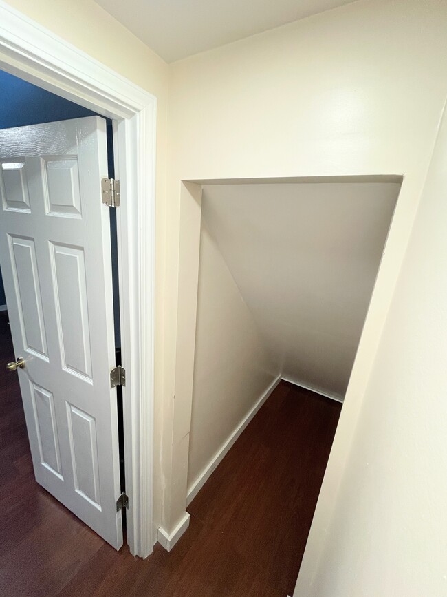 Closet and storage - 1817 SW Cable Ave