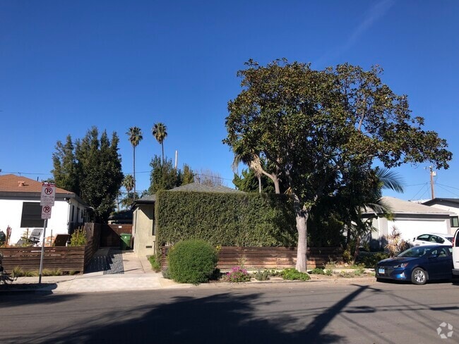 Building Photo - 1103 Harrison Ave