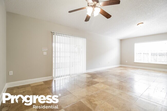 Foto del edificio - 4429 Pembridge Ave