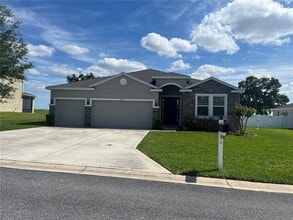 Building Photo - 4552 SW 65th Pl