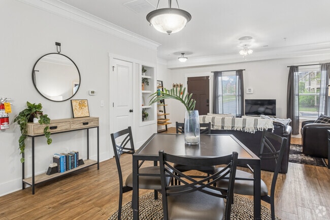 4BR, 4BA - 1,832SF - Dining Room - Brexx at State College