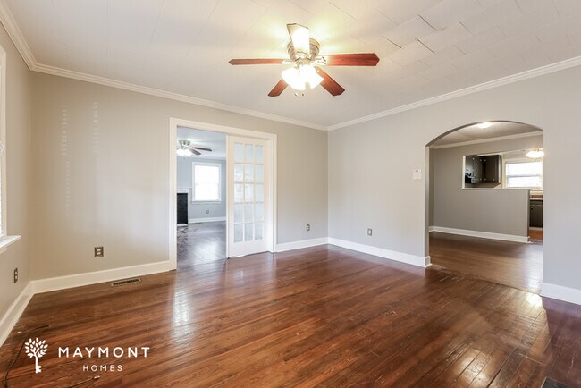 Building Photo - Timeless 3-Bedroom Charm