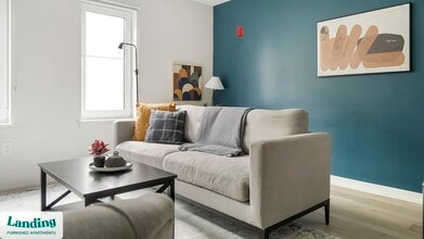 Building Photo - 2009 N Howard St