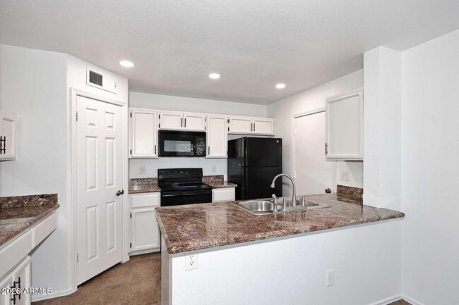 Foto del edificio - 17236 N 1st Pl