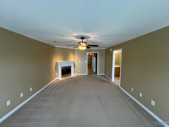 Foto del edificio - 3241 Fieldstone Dr SW