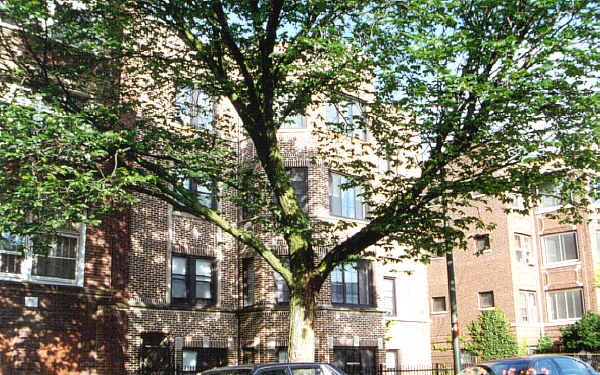 Foto del edificio - 7234-7238 S Coles Ave