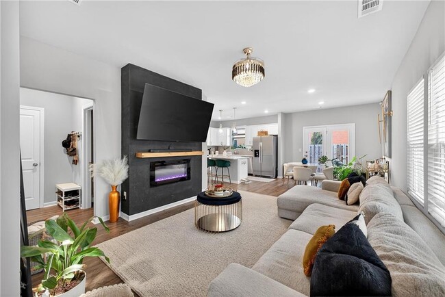 Building Photo - 1104 Elyse Ln