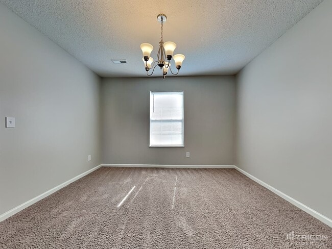Building Photo - 100 Sandpine Cir