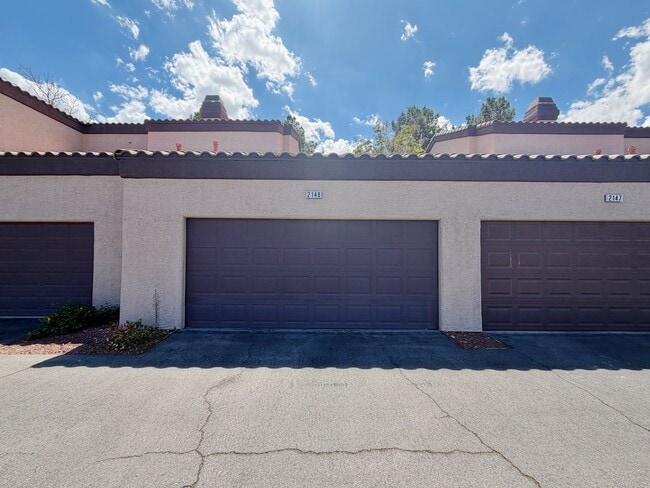 Building Photo - 5250 S Rainbow Blvd