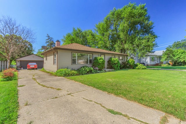 Building Photo - 2035 Halsey Dr