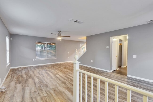 Building Photo - 7601 Marl Ct