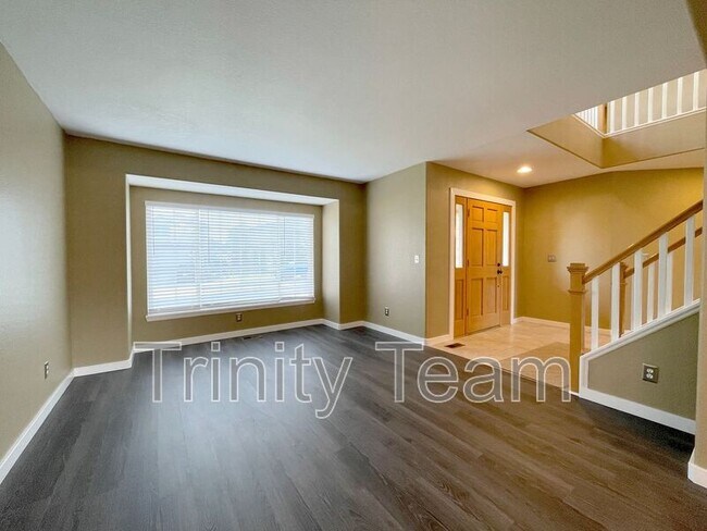 Building Photo - 603 Eaton Cir