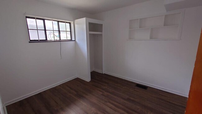 Foto del edificio - 11691 Fielding St
