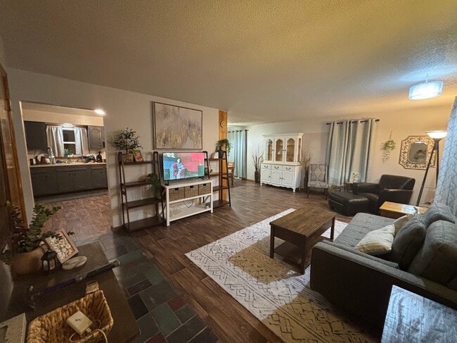 Building Photo - 2609 Brownfield Rd