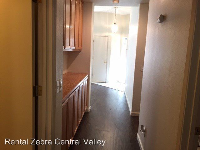 Building Photo - 4 br, 2 bath House - 2153 Princeville Ct