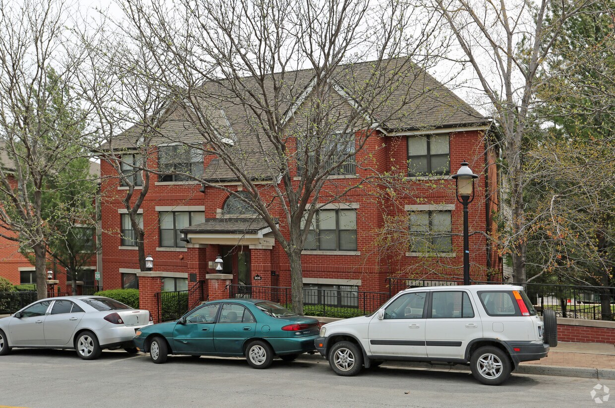 Foto principal - 905 Washington St