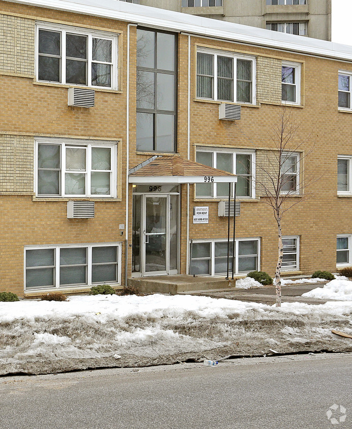 Building Photo - 996 Grotto Apartments