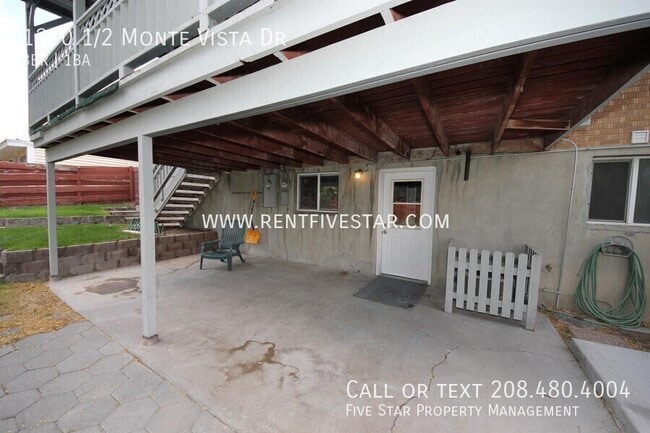 Building Photo - 1260 1/2 Monte Vista Dr-