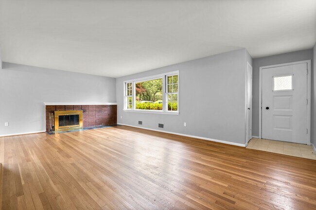 Foto del edificio - 4907 Elsmere Ave