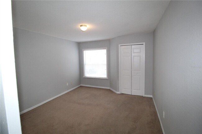 Foto del edificio - 8801 Latrec Ave