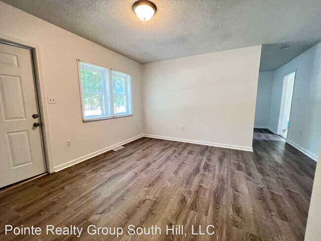 Building Photo - 3 br, 1 bath House - 7233 Highway One