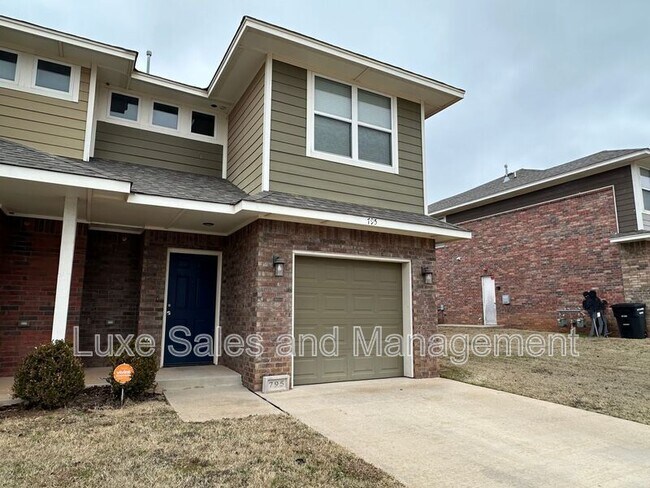 Foto del edificio - 795 SW 14th St
