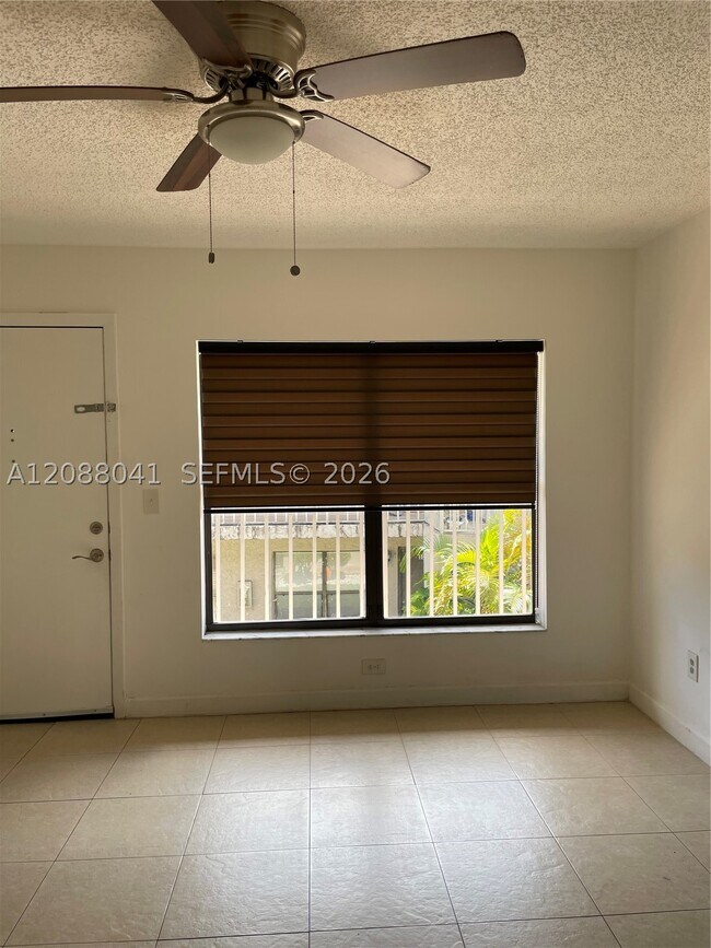Building Photo - 15318 SW 72nd St