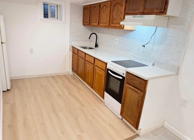 Building Photo - 9318 Hollis Court Blvd