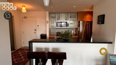 Building Photo - 980 Cooperage Way