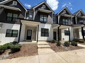 Building Photo - 5710 Parker Pnes Ct