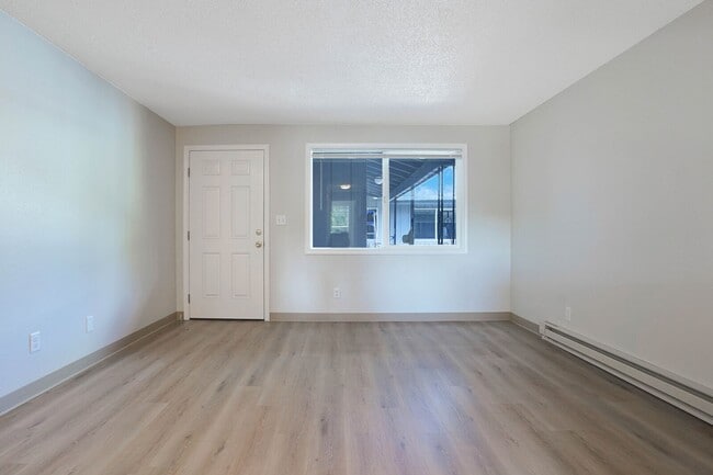 Interior Photo - The Vicinity