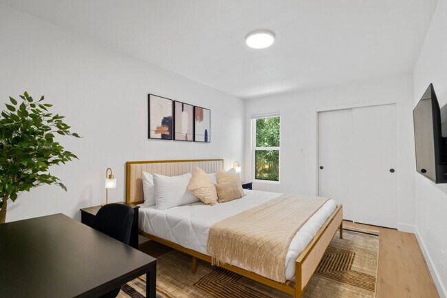 Foto del edificio - 4641 N 8th Pl