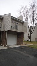 Building Photo - 17490 Pond Cir