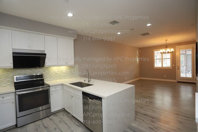 Building Photo - 9315 Alondra Blvd